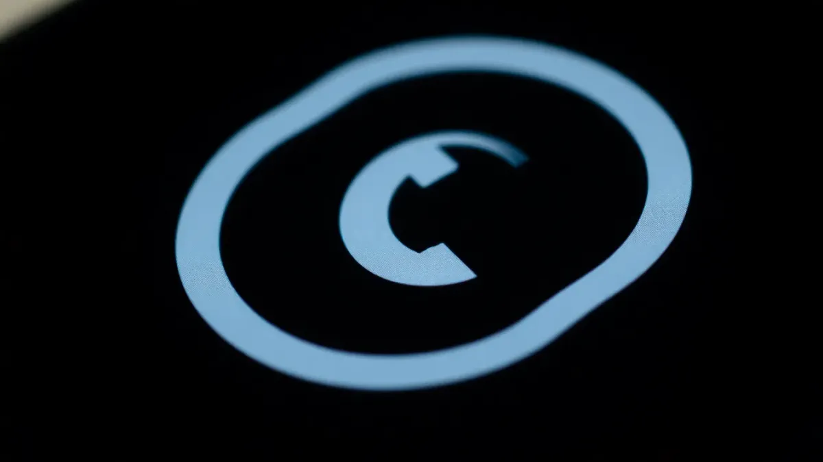 WhatsApp : deux comptes sur iPhone et nouvelles fonctionnalités IA