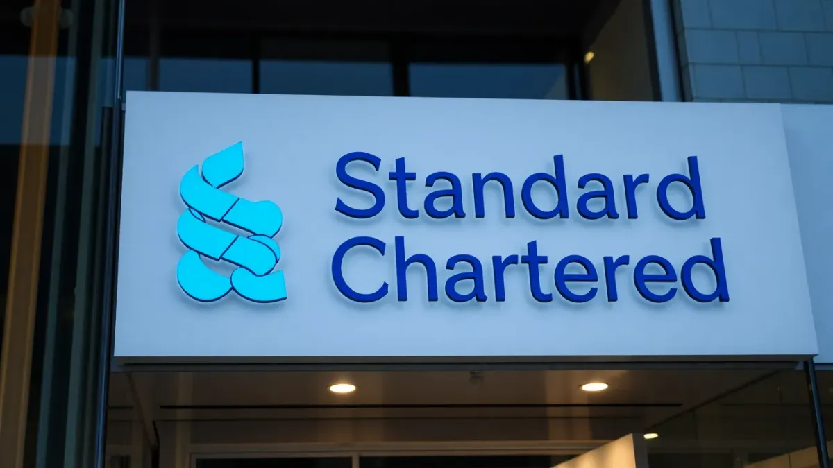 Standard Chartered : L'impact de l'IA sur l'emploi bancaire avec 7,000 suppressions de postes