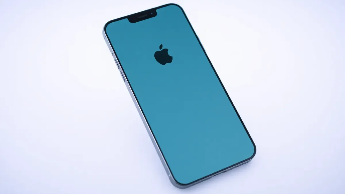 Un iPhone Pro à 232 euros : une vente incroyable en quelques heures !