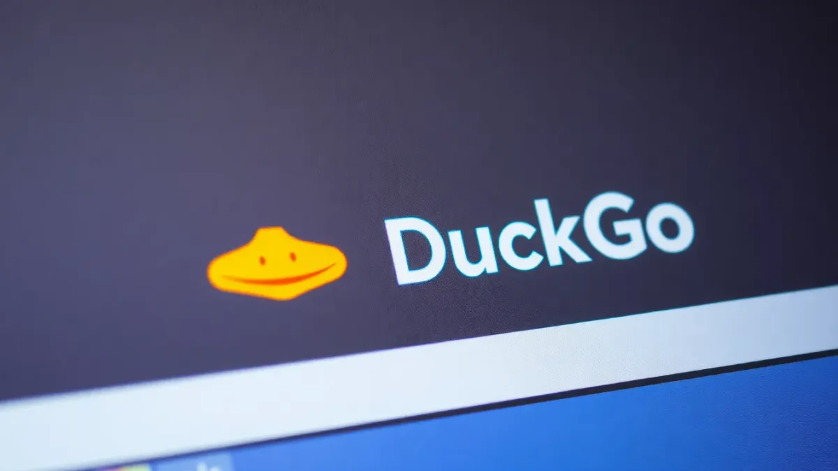 DuckDuckGo et l'IA : le succès d'une approche anti-conformiste