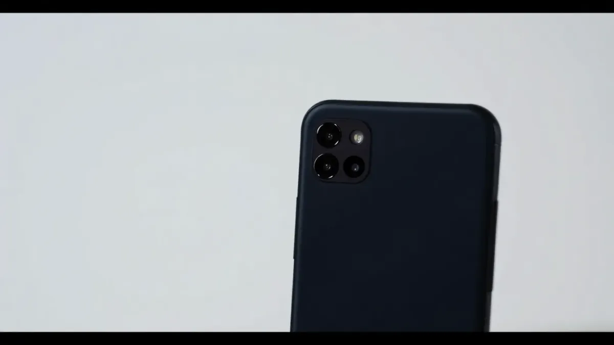 Le Pixel 11 de Google introduit Gemini, une avancée sur Siri d'Apple